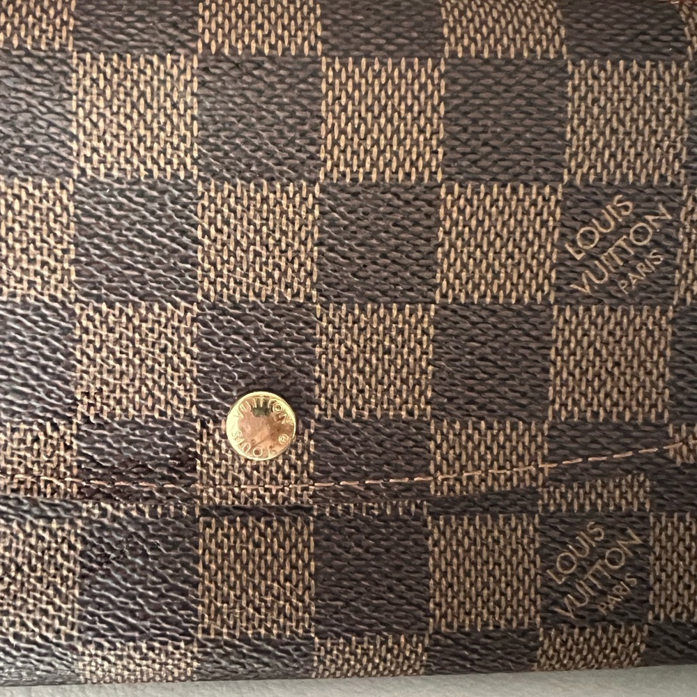 Authentic Louis Vuitton Damier Ebene Wallet - Picture 3 of 11